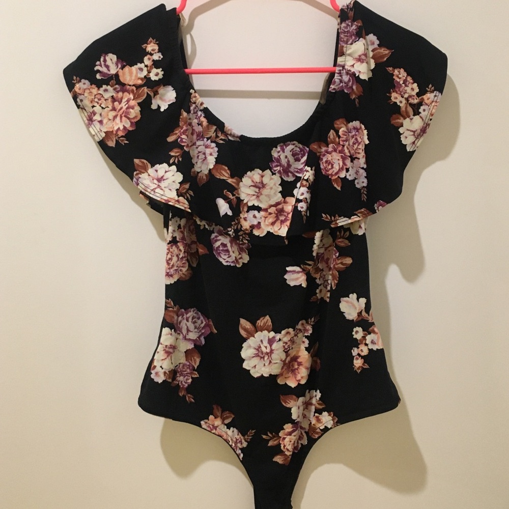 Floral Ruffle Bodysuit